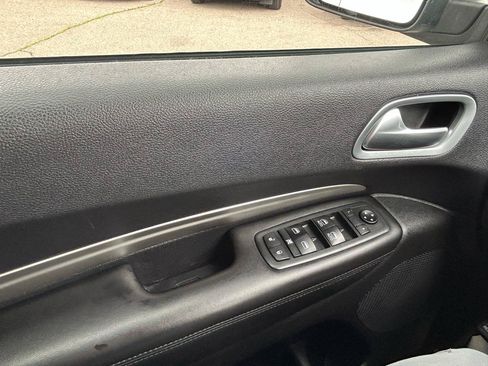 Used 2020 Dodge Durango SXT AWD/4WD image 30