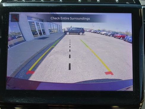 Used 2022 Jeep Grand Cherokee L Limited AWD/4WD image 32