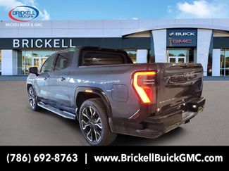 New 2025 GMC Sierra EV Denali AWD/4WD video 2