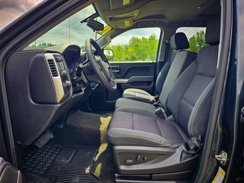 Used 2018 Chevrolet Silverado 1500 LT w/ All Star Edition AWD/4WD image 14