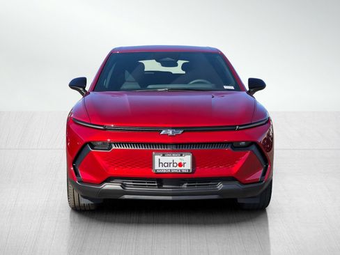 New 2026 Chevrolet Equinox EV LT w/ LPO, Blackout Package image 2