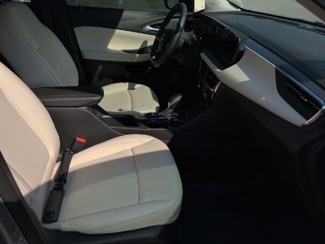 Used 2026 Buick Encore GX Sport Touring w/ Advanced Technology Package FWD image 28