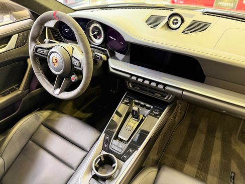 Used 2022 Porsche 911 Turbo image 51