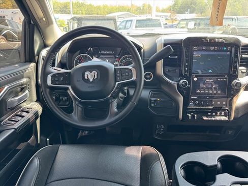 Used 2024 RAM 2500 Laramie w/ Safety Group AWD/4WD image 13
