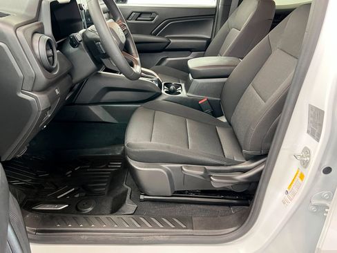 New 2025 Chevrolet Colorado Trail Boss image 18