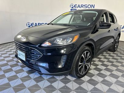 Used 2022 Ford Escape SE w/ SE Sport Appearance Package