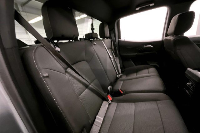 Used 2025 GMC Canyon Elevation AWD/4WD image 25