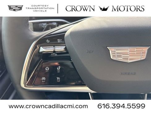 Used 2025 Cadillac Optiq Luxury 1 w/ LPO, Floor Liner Package image 26