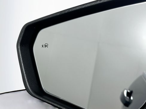 Used 2024 Chevrolet Equinox LT image 16