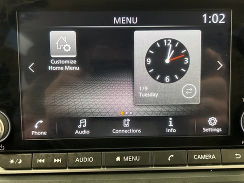 Used 2024 Nissan Rogue S FWD image 55