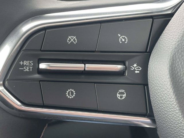 New 2027 Chevrolet Traverse Z71 w/ Enhanced Driving Package AWD/4WD image 18
