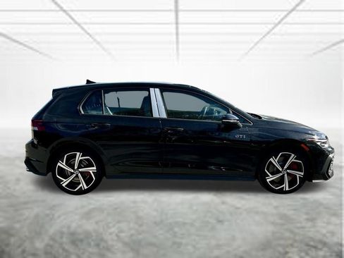 New 2026 Volkswagen GTI SE FWD image 4