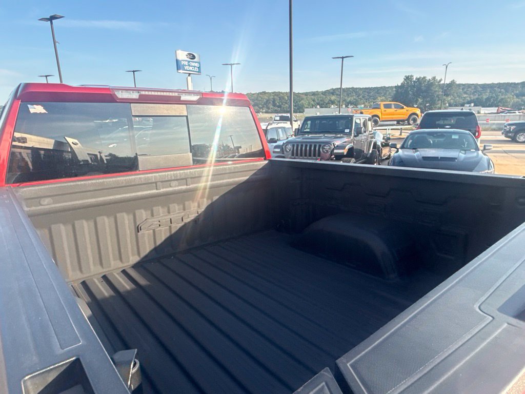 Used 2019 GMC Sierra 1500 AT4 w/ AT4 Premium Package AWD/4WD image 5