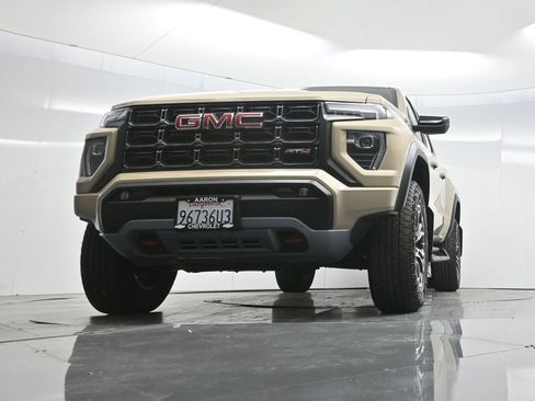 Used 2023 GMC Canyon AT4 w/ AT4 Premium Package AWD/4WD image 59