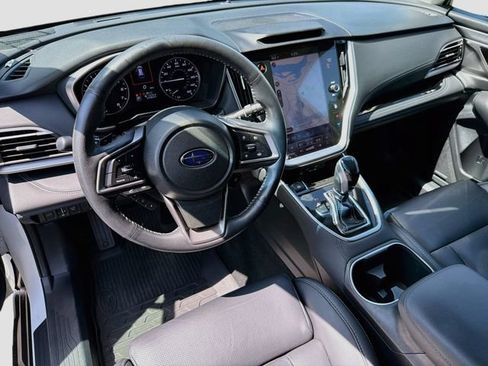 Used 2022 Subaru Outback Limited AWD/4WD image 9