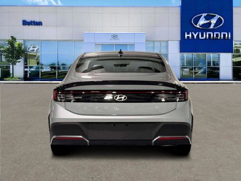 New 2026 Hyundai Sonata Blue FWD image 6