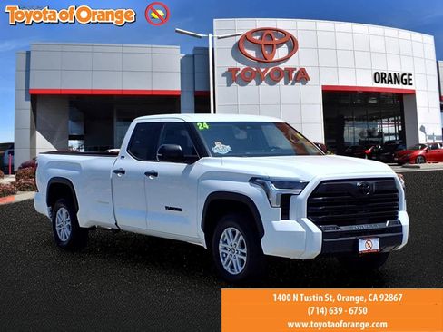 Used 2024 Toyota Tundra SR5 w/ SR5 Convenience Package AWD/4WD image 1