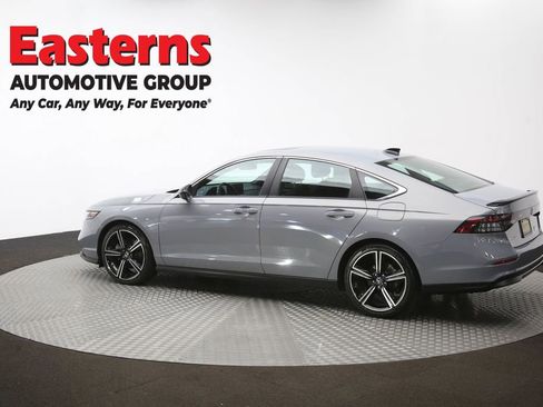 Used 2025 Honda Accord Sport image 63