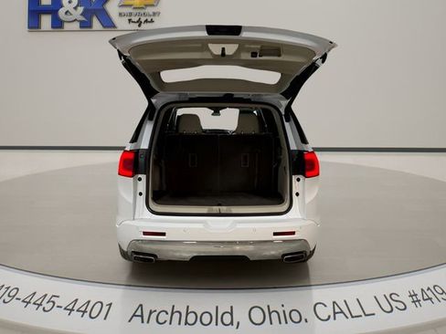 Used 2018 GMC Acadia Denali w/ Technology Package image 36