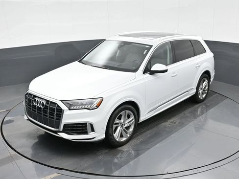 Used 2023 Audi Q7 3.0T Prestige image 26