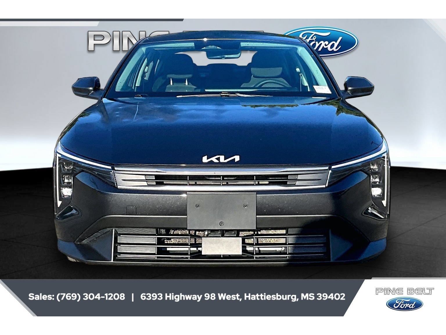 Used 2025 Kia K4 FWD image 3