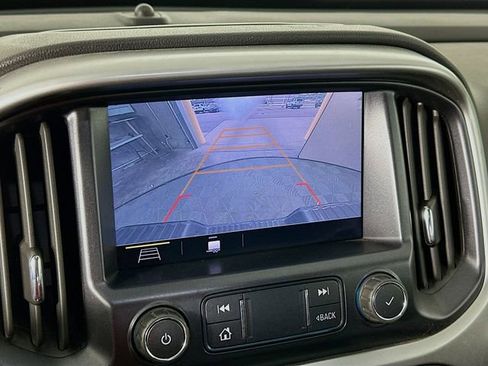 Used 2022 Chevrolet Colorado ZR2 AWD/4WD image 13
