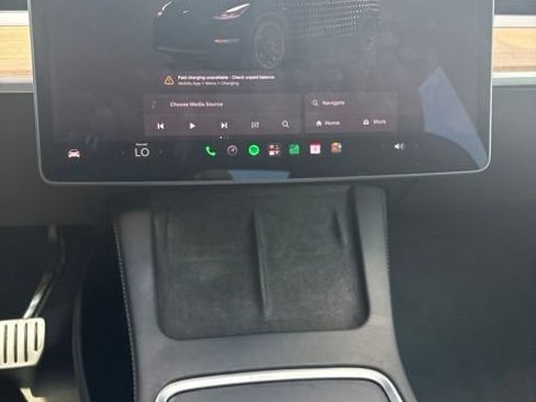 Used 2022 Tesla Model Y Performance AWD/4WD image 11