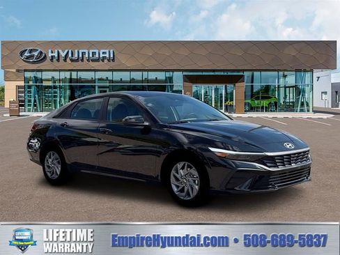 New 2026 Hyundai Elantra Hybrid FWD image 10