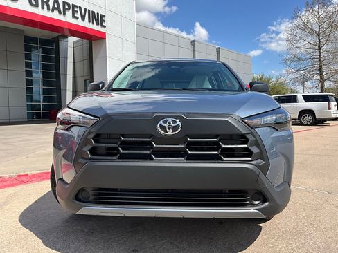 New 2026 Toyota Corolla Cross L image 3