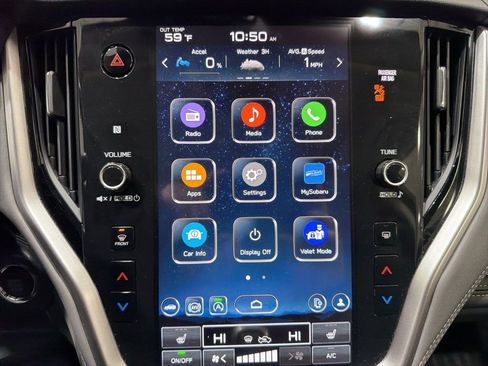 Used 2025 Subaru Outback Onyx Edition image 18