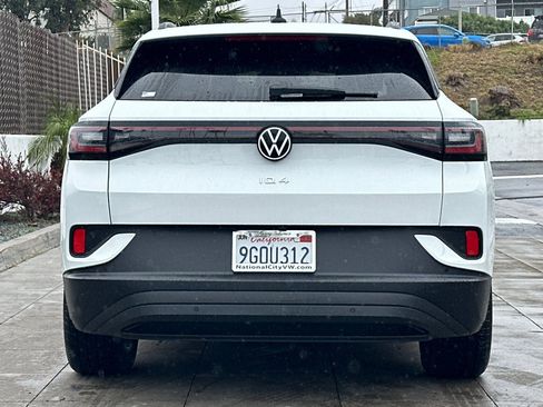 Certified 2023 Volkswagen ID.4 Pro image 5