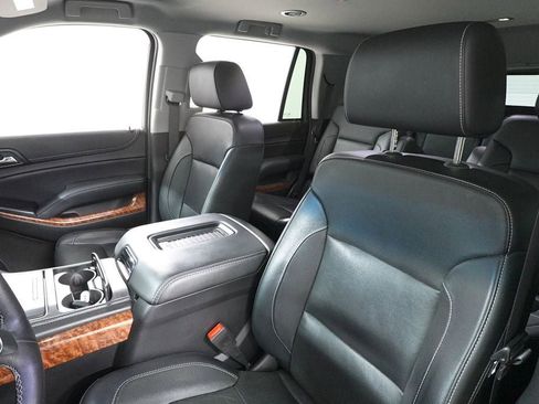 Used 2020 Chevrolet Tahoe Premier w/ Max Trailering Package image 12