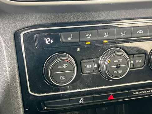 Used 2023 Volkswagen Atlas SEL image 20