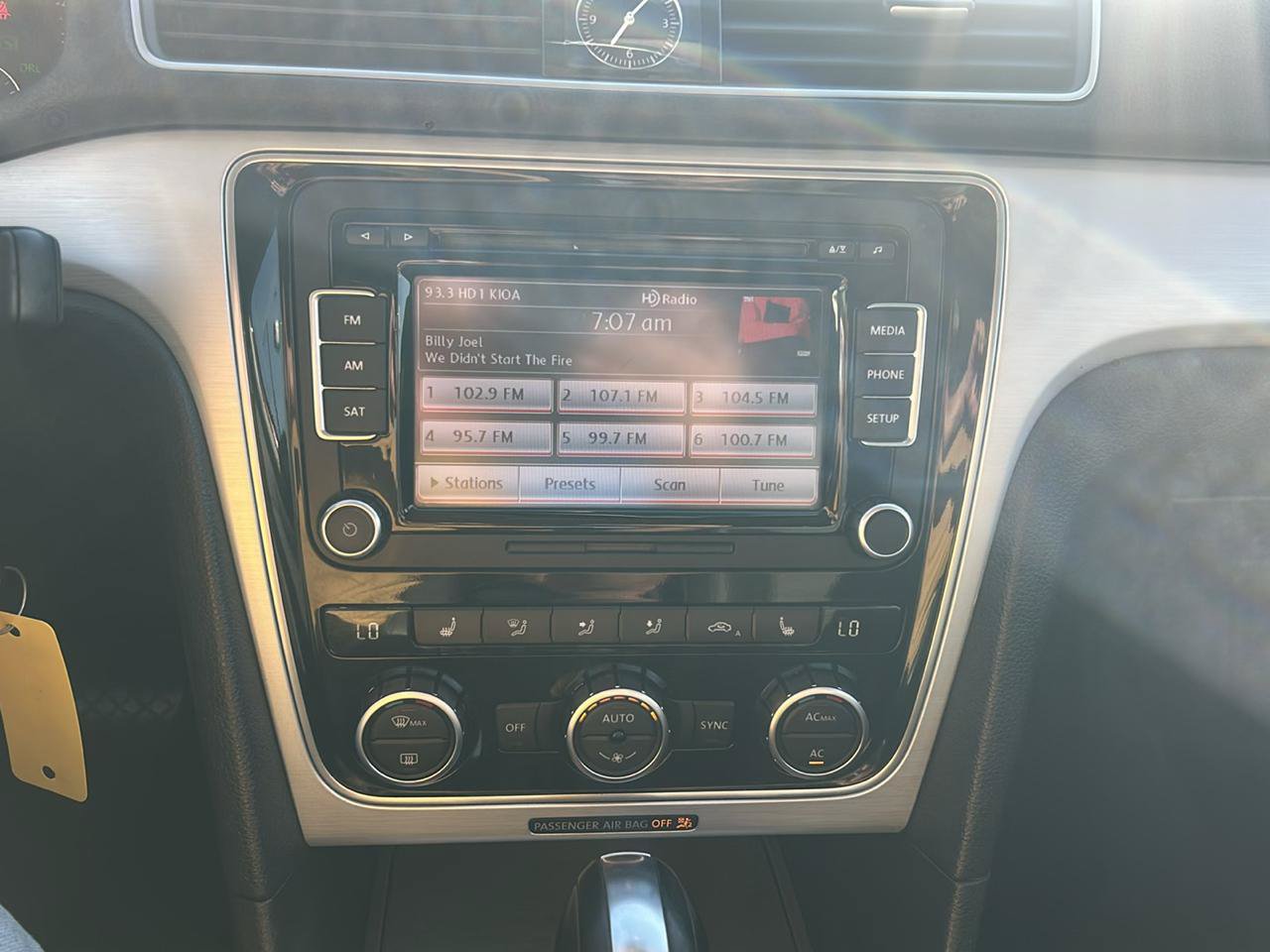 Used 2012 Volkswagen Passat 2.5 SE FWD image 18