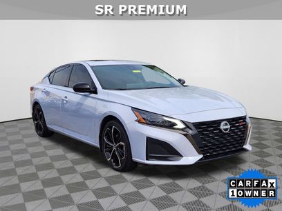 Used 2023 Nissan Altima 2.5 SR w/ SR Premium Package
