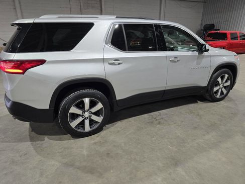 Used 2018 Chevrolet Traverse LT AWD/4WD image 13