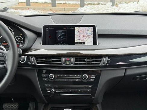 Used 2018 BMW X5 xDrive35i image 11