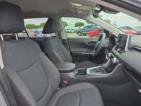 Used 2025 Toyota RAV4 LE image 10