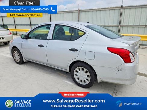 Used 2018 Nissan Versa S Plus FWD image 3