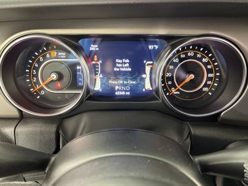 Used 2022 Jeep Wrangler Unlimited Sport AWD/4WD image 24