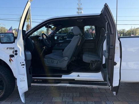 Used 2014 Ford F150 XLT image 11