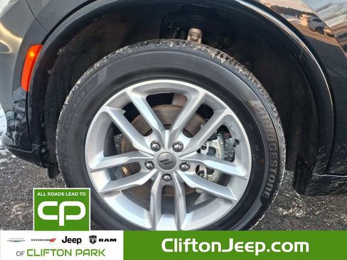 Used 2023 Dodge Durango GT image 8