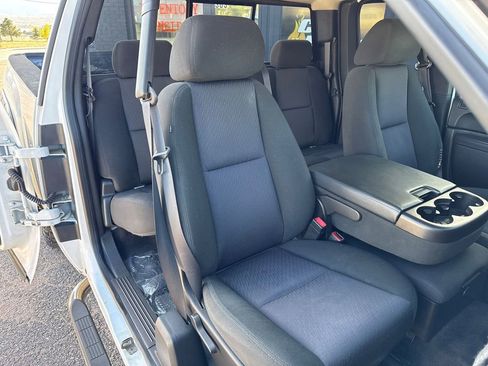 Used 2010 Chevrolet Silverado 1500 LT w/ Max Trailering Pack image 21