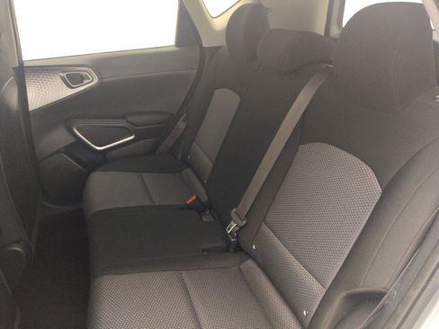 Used 2022 Kia Soul LX w/ Technology Package FWD image 18