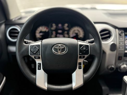 Used 2019 Toyota Tundra SR5 w/ SR5 Upgrade Package AWD/4WD image 21