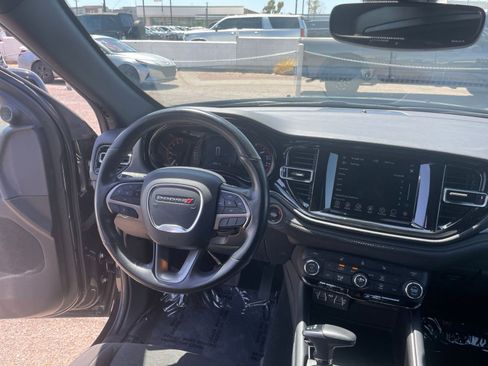 Used 2024 Dodge Durango SXT image 34