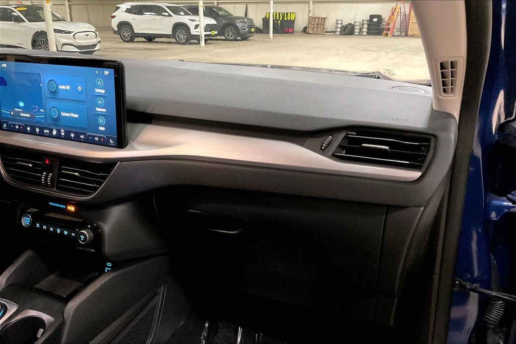 Certified 2023 Ford Escape Platinum AWD/4WD image 15