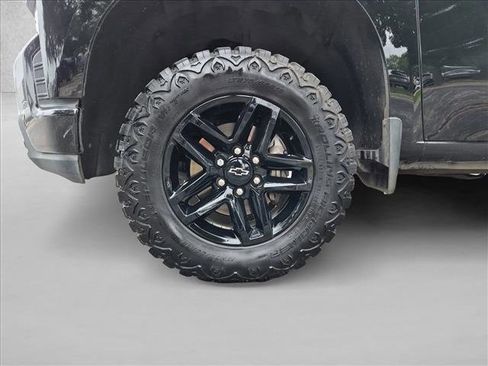 Used 2021 Chevrolet Silverado 1500 Custom Trail Boss AWD/4WD image 21