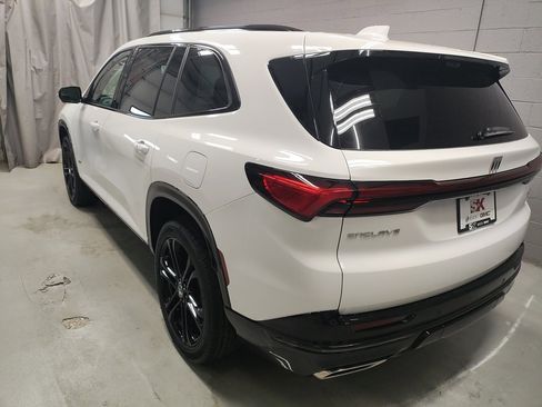 New 2026 Buick Enclave Sport Touring w/ Power Package image 21