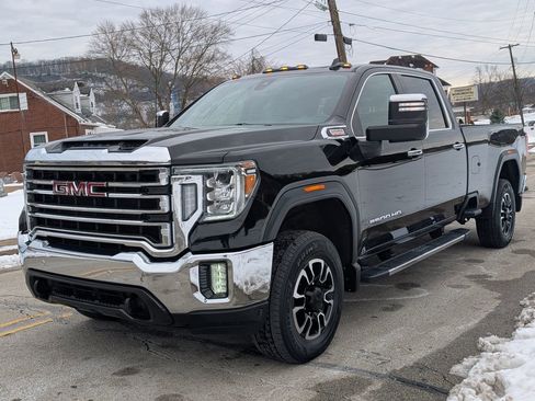 Used 2020 GMC Sierra 2500 SLT w/ SLT Convenience Package image 13